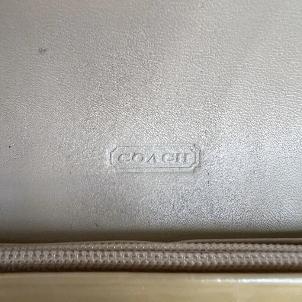 Coach Kristin Envelope Yellow Patent Leather‎ Flap Wallet Clutch ID Checkbook